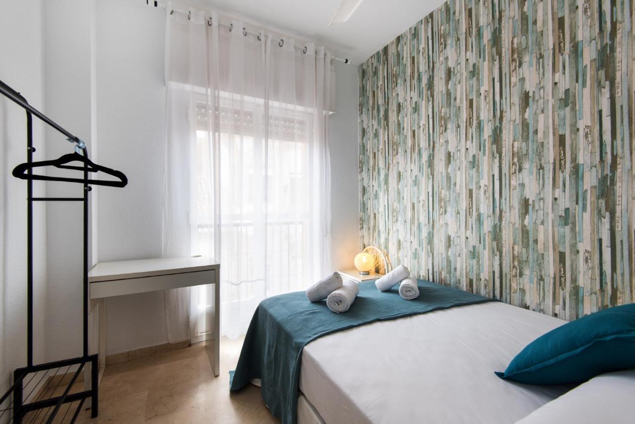 The 2Nd Corner: Central Apartment Ideal For Groups Малага Екстериор снимка